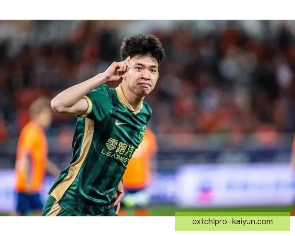 上海海港持续提升竞争力，冲击联赛三连冠目标备受关注