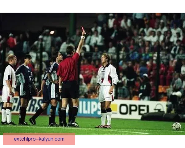 世界杯决赛经典对决回顾：历史交锋与战术演变分析